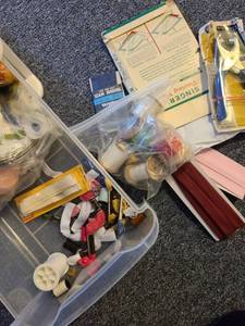 lot 2038 image: Sewing supplies and yarn