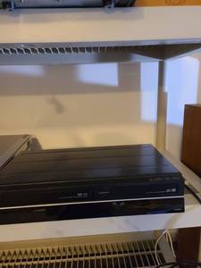 lot 2048 image: Toshiba VCR and DVD