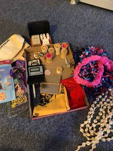 lot 2051 image: Misc items