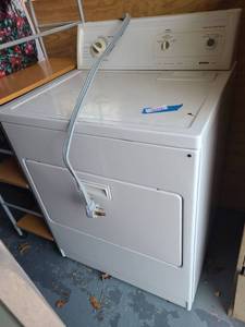 lot 3002 image: Kenmore dryer.