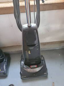 lot 3016 image: Panasonic performance plus vacuum