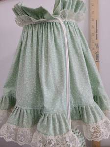 lot 3028 image: Girl lamp. (Holly Hobbie)