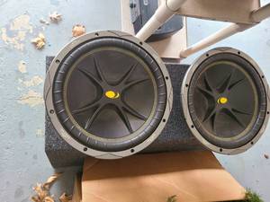 lot 3069 image: Kicker 12 inch speakers with speaker box. 15 x 11 x 29
