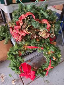 lot 3071 image: Christmas Wreaths. One has lights on it.