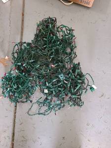 lot 3072 image: 7 Bundles of Christmas lights