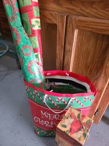 lot 3073 image: Miscellaneous gift boxes, wrapping paper and etc..