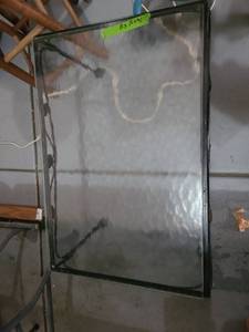lot 3088 image: Outdoor side table 16 x 21 x 31