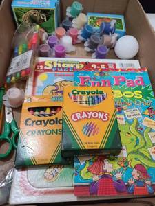 lot 3093 image: Kid gamestoys