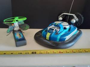lot 3102 image: Hovertech and Blue Storm Airboat. (missing battery pack)