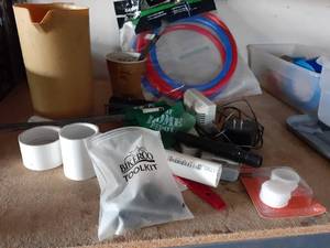 lot 3166 image: Lot of miscellaneous housewares