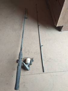 lot 4110 image: Shakespeare Cirrus fishing pole