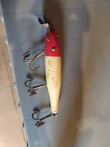 lot 4111 image: Creek chub pike fishing lure