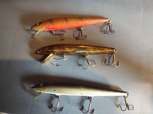 lot 4112 image: Cordell red fin and Rogue fishing lure