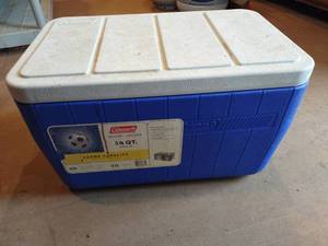 lot 4123 image: Coleman 34 QT cooler