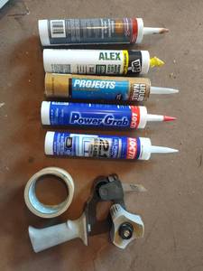 lot 4141 image: Caulking and tape gun