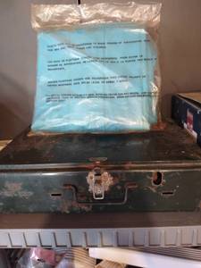 lot 4146 image: Coleman camping grill and pool floatie