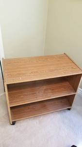 lot 1504 image: Rolling cart 23 x 27 x 15