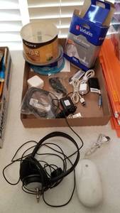 lot 1514 image: Verbatim CD-R, Sony DVD-R blank discs, CD sleeves, headphones and more