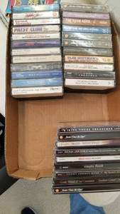 lot 1518 image: Cassettes and CDS