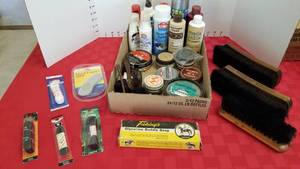 lot 1582 image: Shoe polish, brushes, heel liner, shoelaces and more