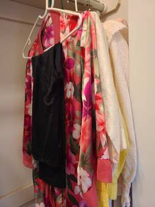 lot 1706 image: Ladies PJs and robes