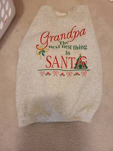 lot 1729 image: Mens Santa sweatshirt. Size large