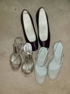 lot 1735 image: Ladies high heels. Size 7.5- 8.5