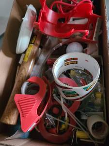 lot 3201 image: Junk Drawer items.
