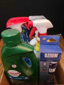 lot 3214 image: Products for cleaning