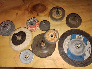 lot 4224 image: Grinding wheels