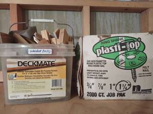 lot 4268 image: Ring shank plasti-top nails with wood scraps and deck screws