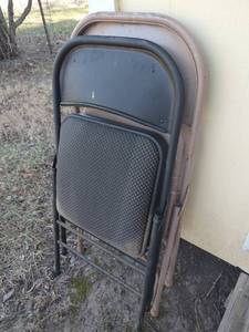 lot 4288 image: Folding chairs lot of 2