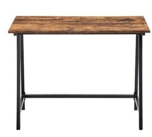 lot 4730 image: Metal Desk