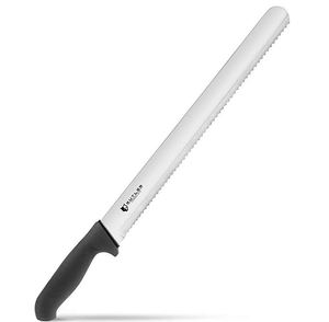 lot 4771 image: Serrated Knife