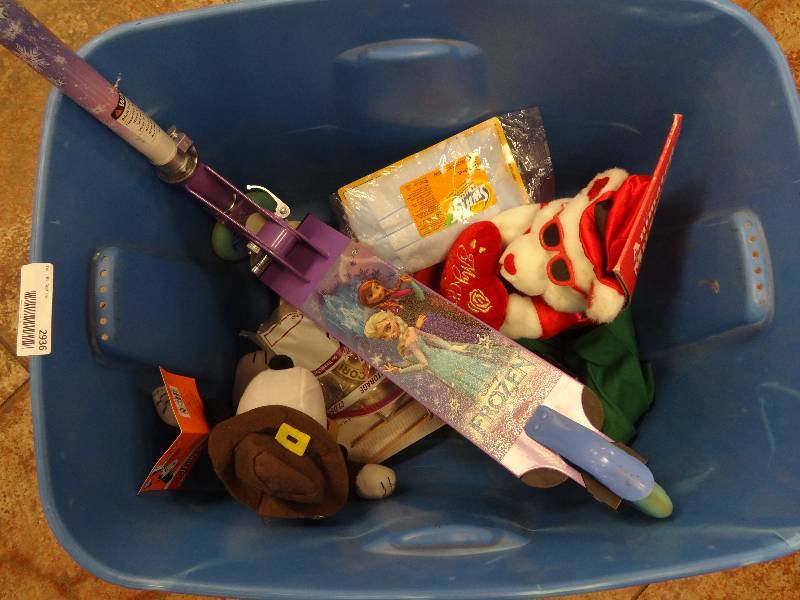 lot 2936 image: Toys and Scooter