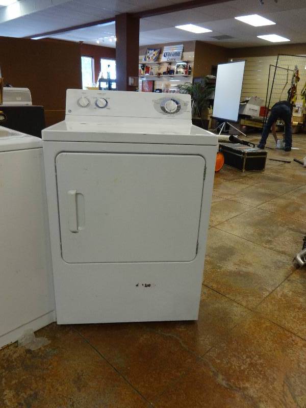 lot 2959 image: Ge Gas Dryer