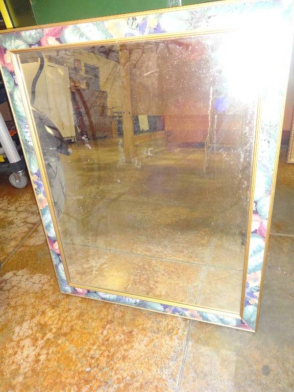 lot 2214 image: Large Mirror,Flowered Frame