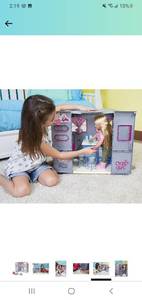 lot 22729 image: Our Generation R. V. Seeing You Camper for 18-Inch Dolls �� �� �� �� �� �� ��