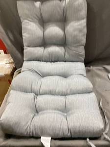 lot 22812 image: Outdoor Chair Cushion
