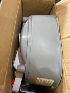 lot 22821 image: Infantino Music & Lights 3-in-1 Discovery Seat & Booster