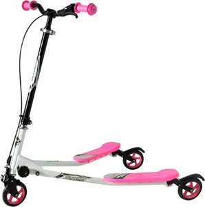 lot 5262 image: AODI FASHION SPORTS speeder scooter