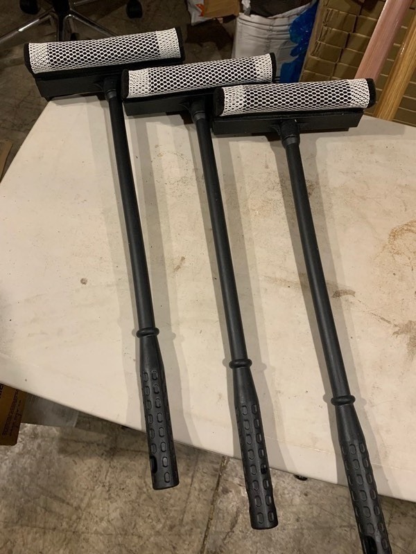 lot 180 image: Set of 3 Window Squeegee Cleaners