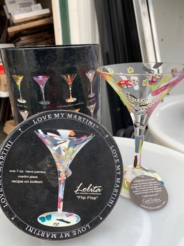 lot 184 image: Lolita Martini Collection Flip Flop 7oz Hand Painted Martini Glass w Recipe on the Bottom