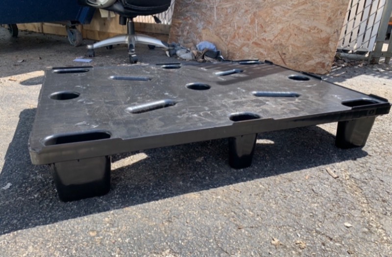 lot 242 image: 1 Heavy Duty Storage Pallet LAST ONE