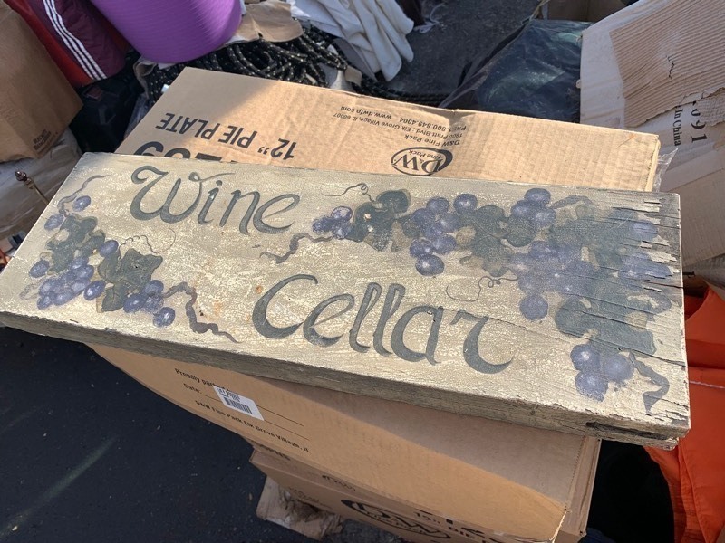 lot 90 image: Old Hand Painted Wine Cellar Wooden Sign