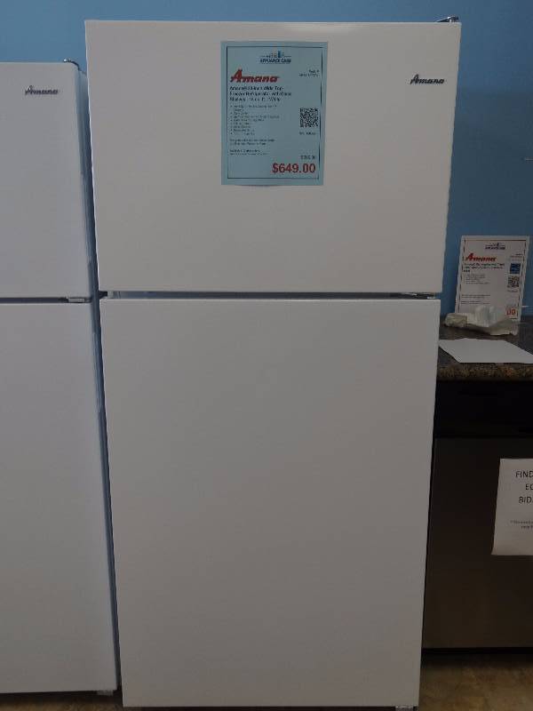 lot 1069 image: BRAND NEW Amana White Free Standing Top Freezer Refrigerator