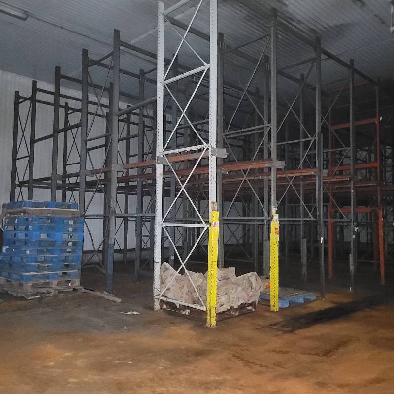lot 34788 image: Industrial Drive-In Pallet Racking System&nbsp