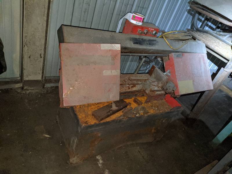 lot 36407 image: Hydraulic Metal Cutting Band Saw Model RSI OOP