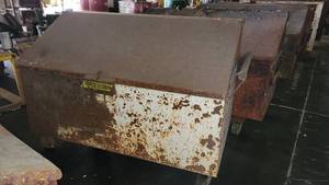 lot 8662 image: Heavy Duty Lico Steel Job Box&nbsp
