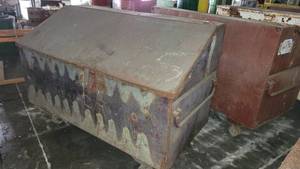 lot 8664 image: Heavy Duty Lico Steel Job Box&nbsp